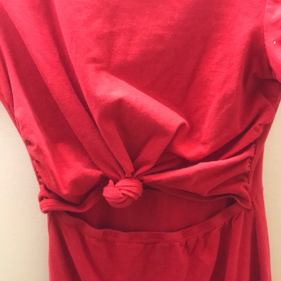 Red tie front tshirt dress - Picture 2 of 2
